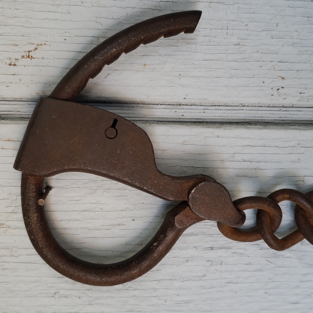 1800s Handcuffs Antique Tower's Double Lock Swivel Link Handcuffs - Picture 5 of 15